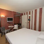 ベッド・アンド・ブレックファスト Cascina San Michele